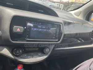 Toyota Vitz Android Screen (2012-2016)