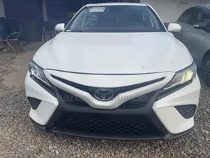 Toyota Camry 2020 White