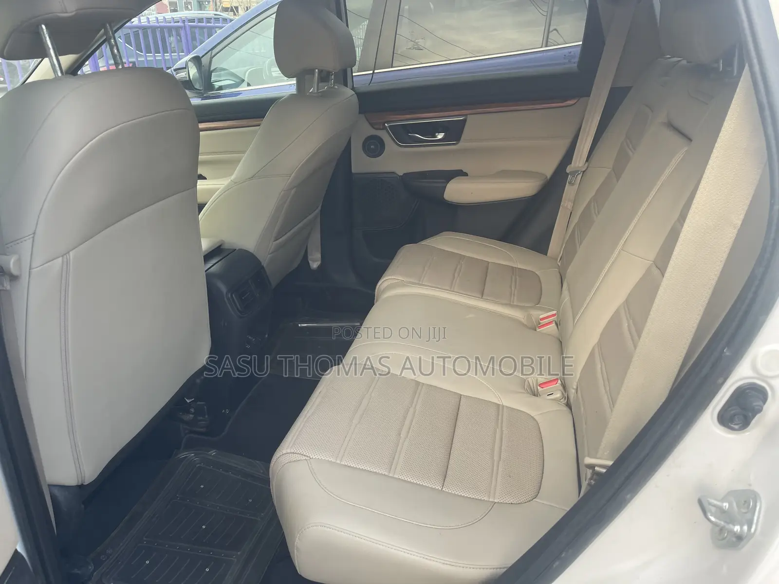 Toyota Camry 2020 White