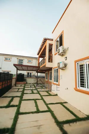 3bdrm Duplex in Achimota, The Mall for rent