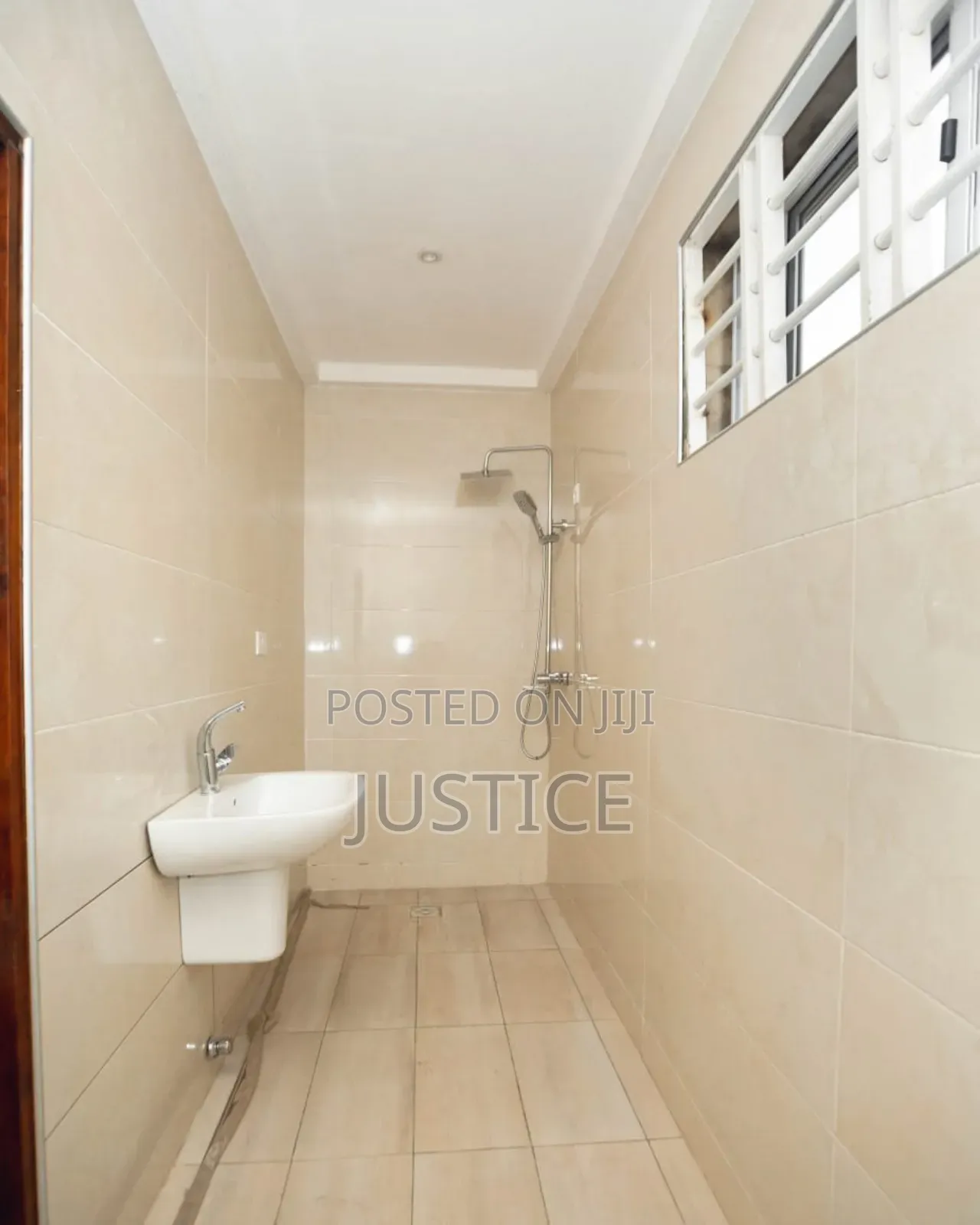 3bdrm Duplex in Achimota, The Mall for rent