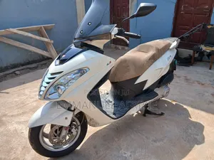 Motorcycle 2018 White
