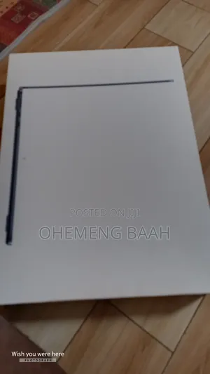 Laptop Apple MacBook Air 2022 M2 8GB Intel Core M2 SSD 256GB