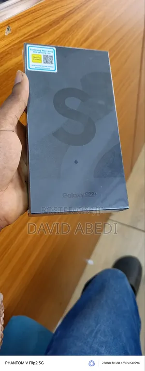New Samsung Galaxy S22+ 5G 128 GB Black