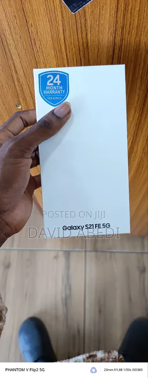 New Samsung Galaxy S21 FE 5G 128 GB Black