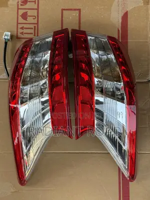 Nissan Sentra 2014-2015 Taillight