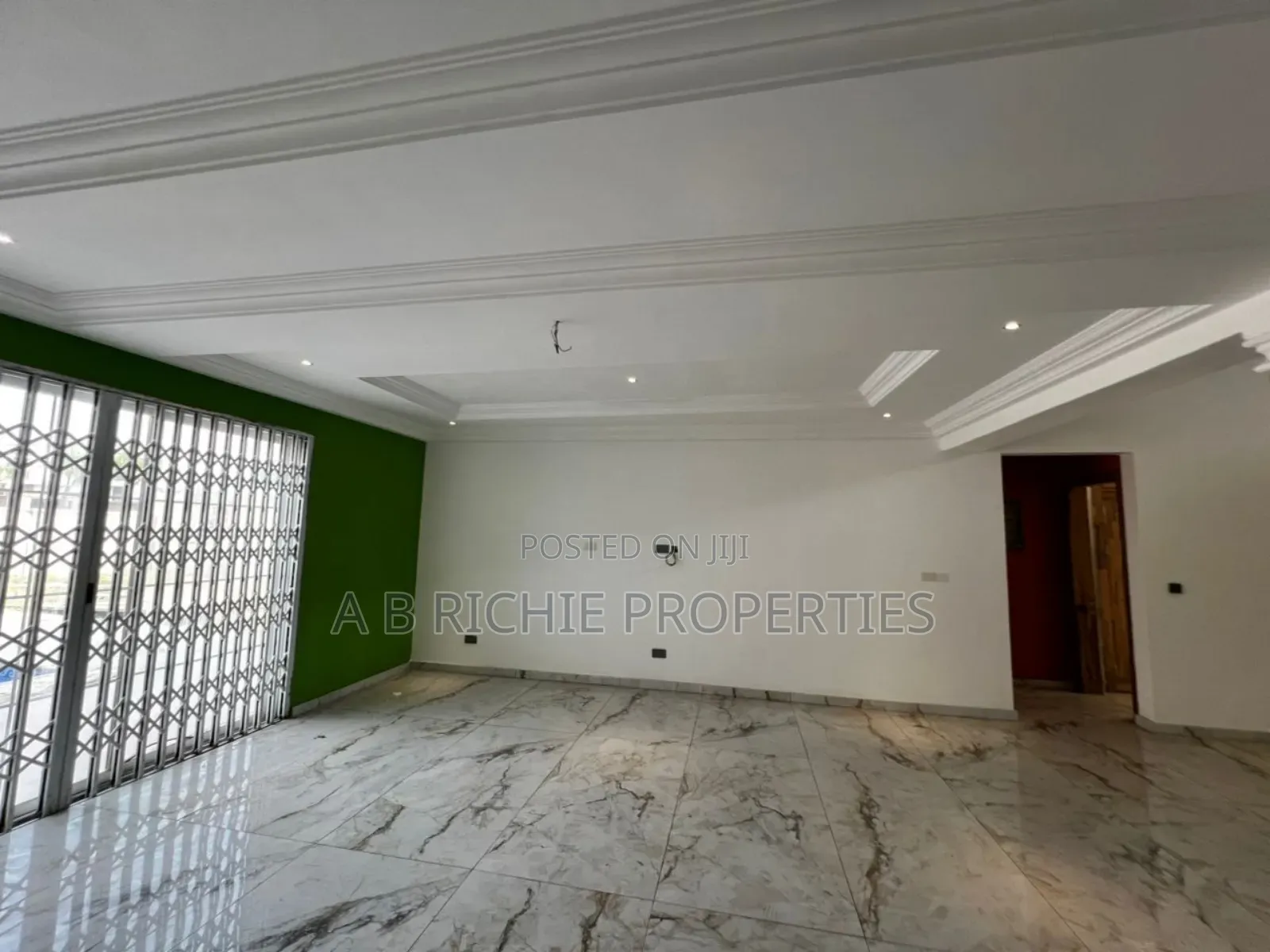6bdrm Mansion in Ab Richie Properties, Police Station for rent