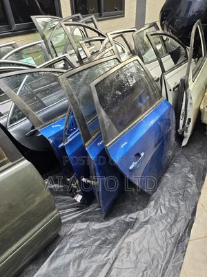 2012 Elantra Doors Set (Hatchback)