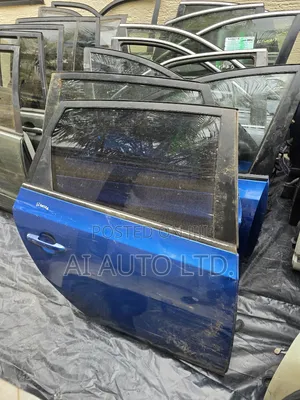 2012 Elantra Doors Set (Hatchback)