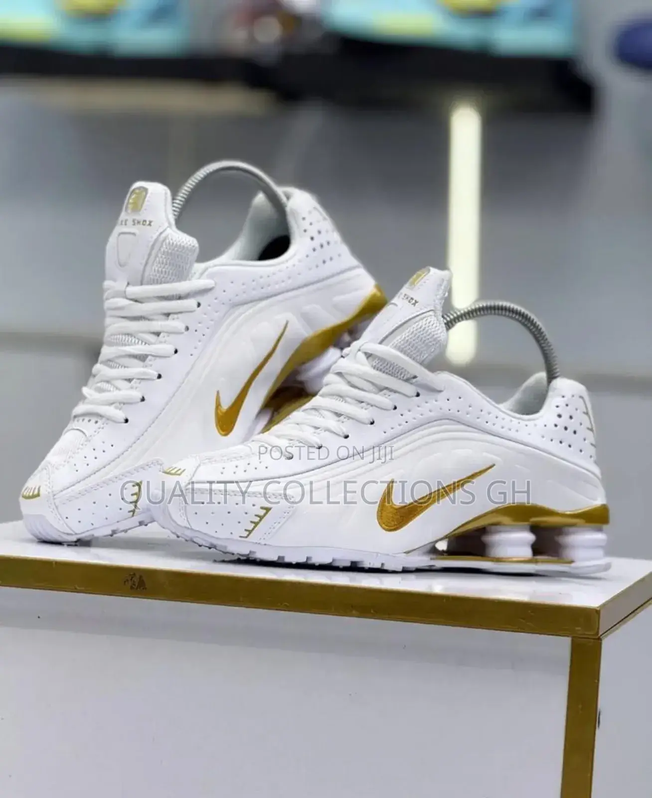 Nike Shox White Gold