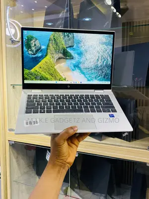 Laptop HP EliteBook 830 G8 32GB Intel Core i7 SSD 512GB