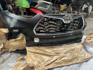 2020,2021,2022,2023,2024,2025  Front Bumper Toyota Highlander