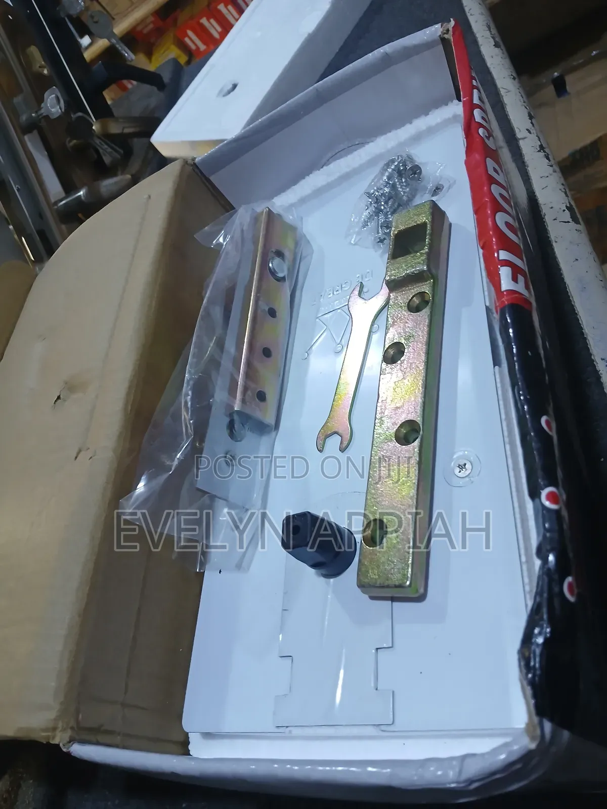 Floor Spring Pivot Hinges (100-150kg )