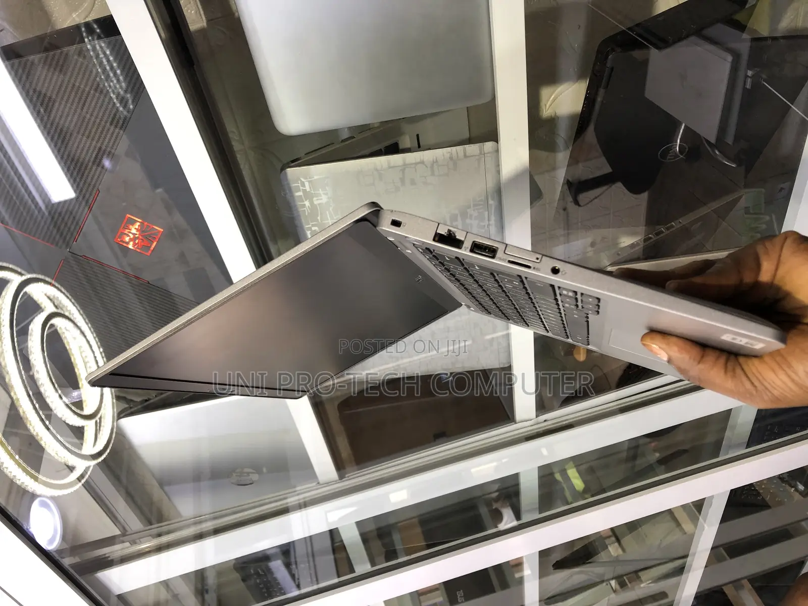 Laptop Dell Latitude 5310 8GB Intel Core i5 SSD 256GB