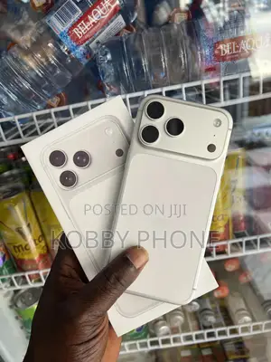 New Apple iPhone 17 Pro Max 256 GB White