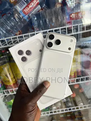 New Apple iPhone 17 Pro Max 256 GB White