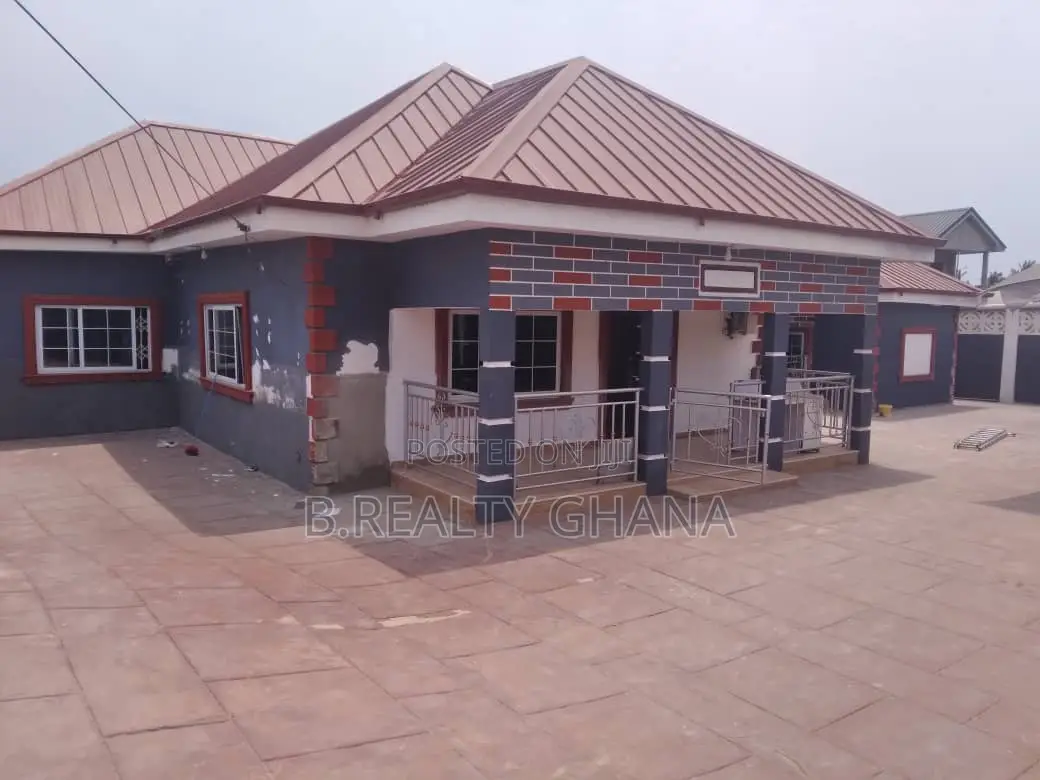 3bdrm House in Teshie-Nungua Estates for sale