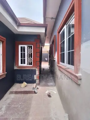 3bdrm House in Teshie-Nungua Estates for sale