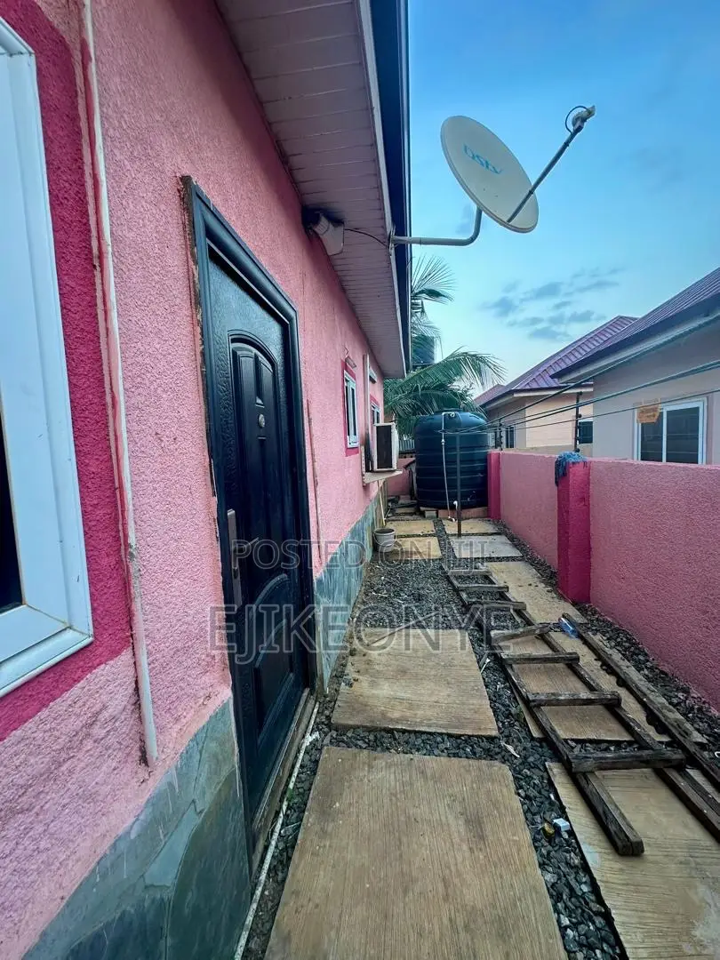 Furnished 2bdrm House in Adom Estate, Community 25 for sale