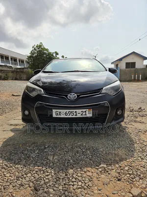 Toyota Corolla L 4dr Sedan (1.8L 4cyl 4A) 2015 Black