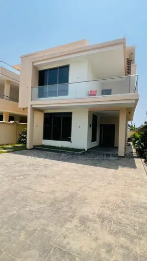 4bdrm Duplex in Tseaddo for sale
