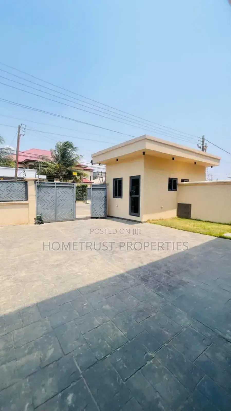 4bdrm Duplex in Tseaddo for sale