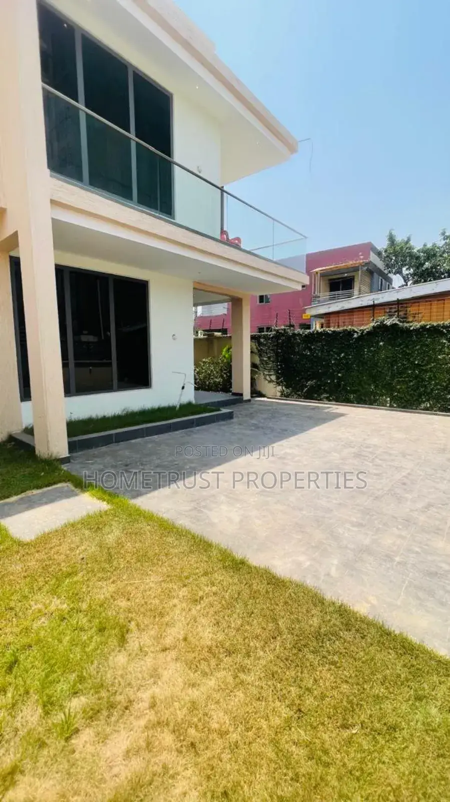 4bdrm Duplex in Tseaddo for sale