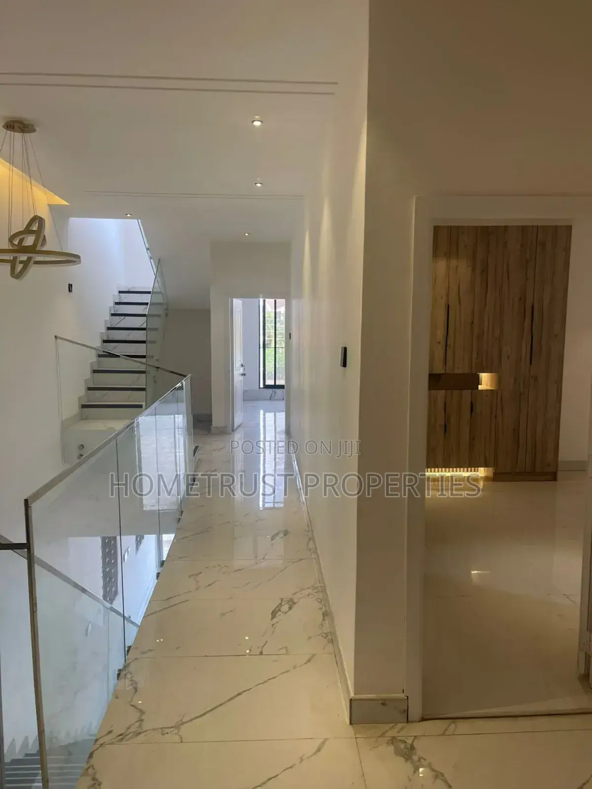 4bdrm Duplex in Tseaddo for sale