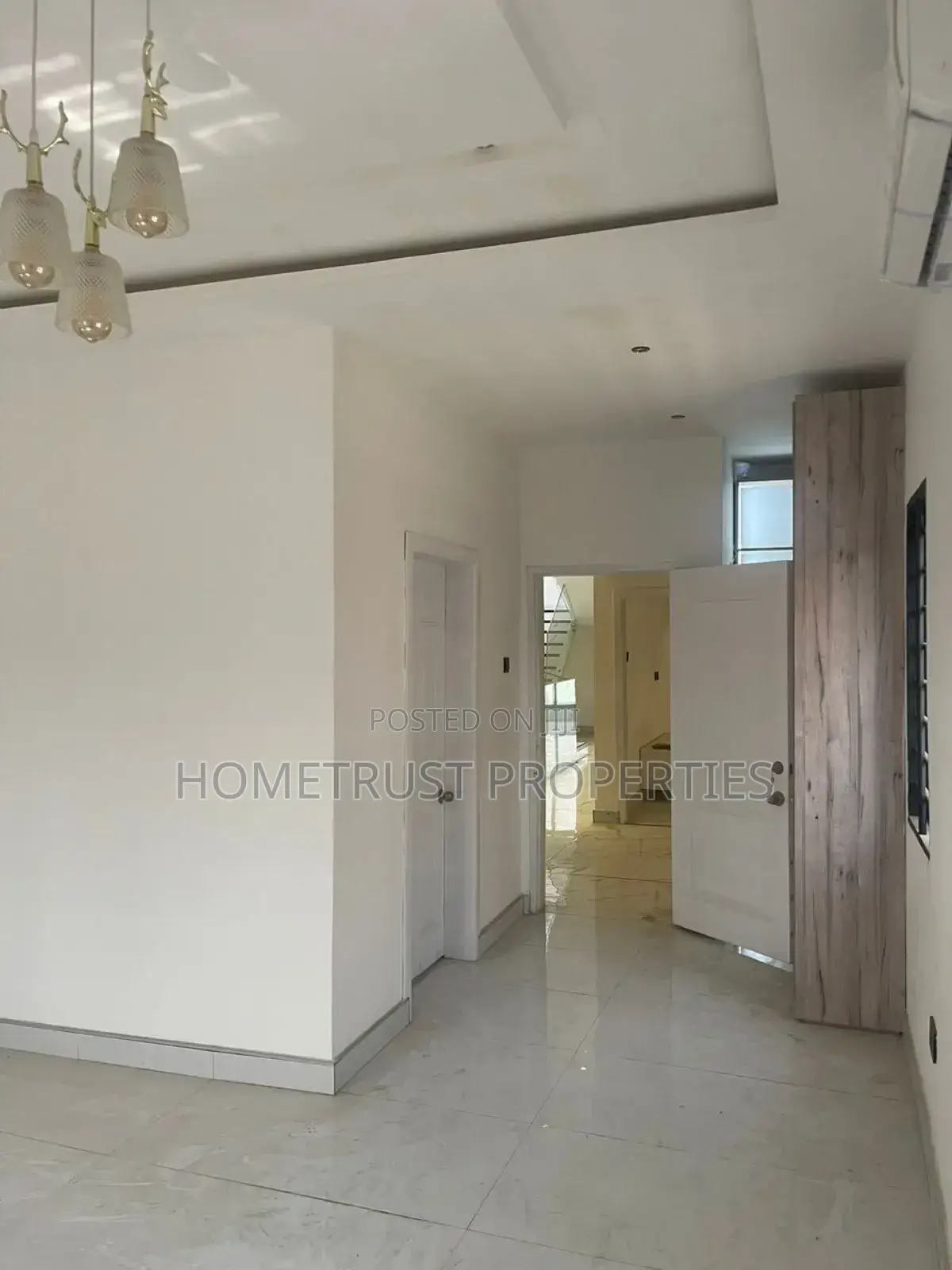 4bdrm Duplex in Tseaddo for sale
