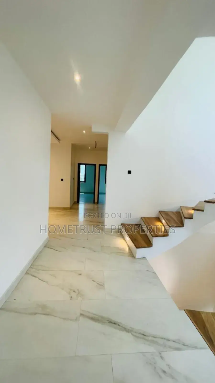 4bdrm Duplex in Tseaddo for sale