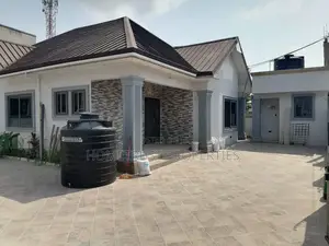3bdrm House in Amasaman Satellite for rent