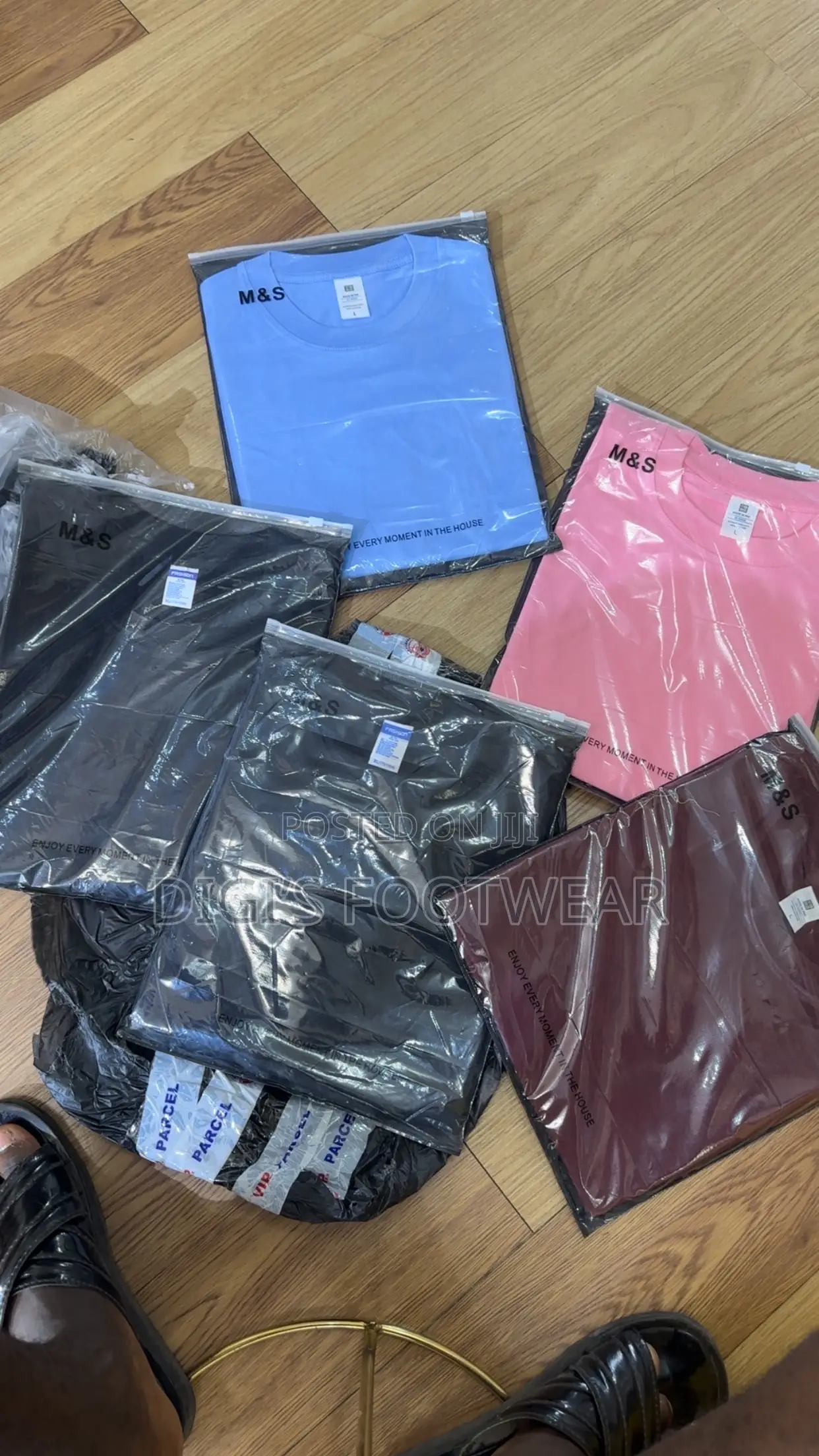 Plain Tee Shirts