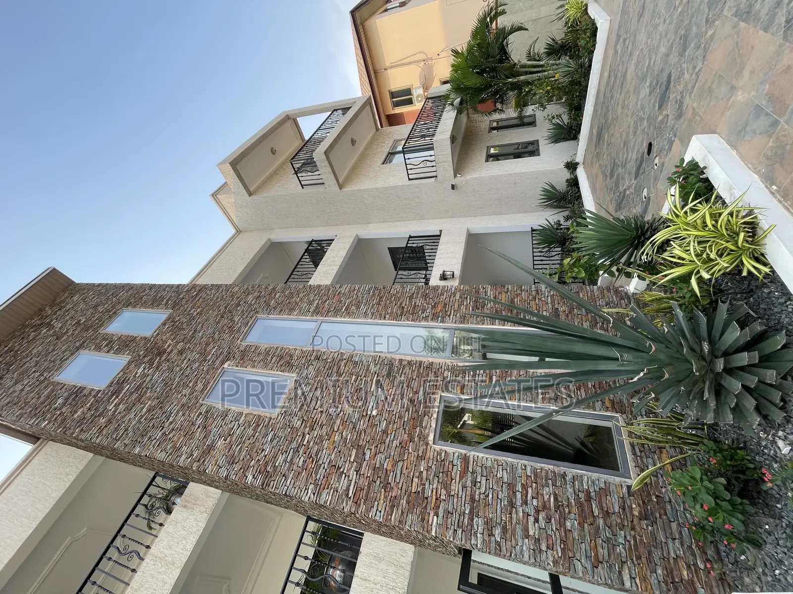 Furnished 2bdrm Apartment in East Legon for rent