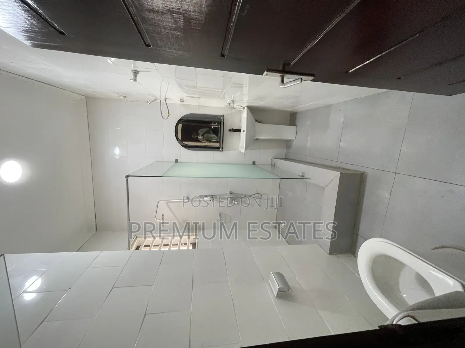 3bdrm Apartment in East Legon for rent