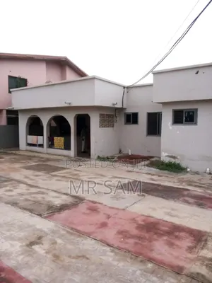 4bdrm House in Sam Properties, Mallam for sale
