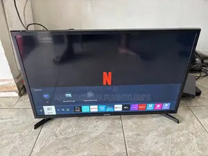 Samsung 32 Inches,Smart,Netflix,Youtube Tv (Payment on Delivery)