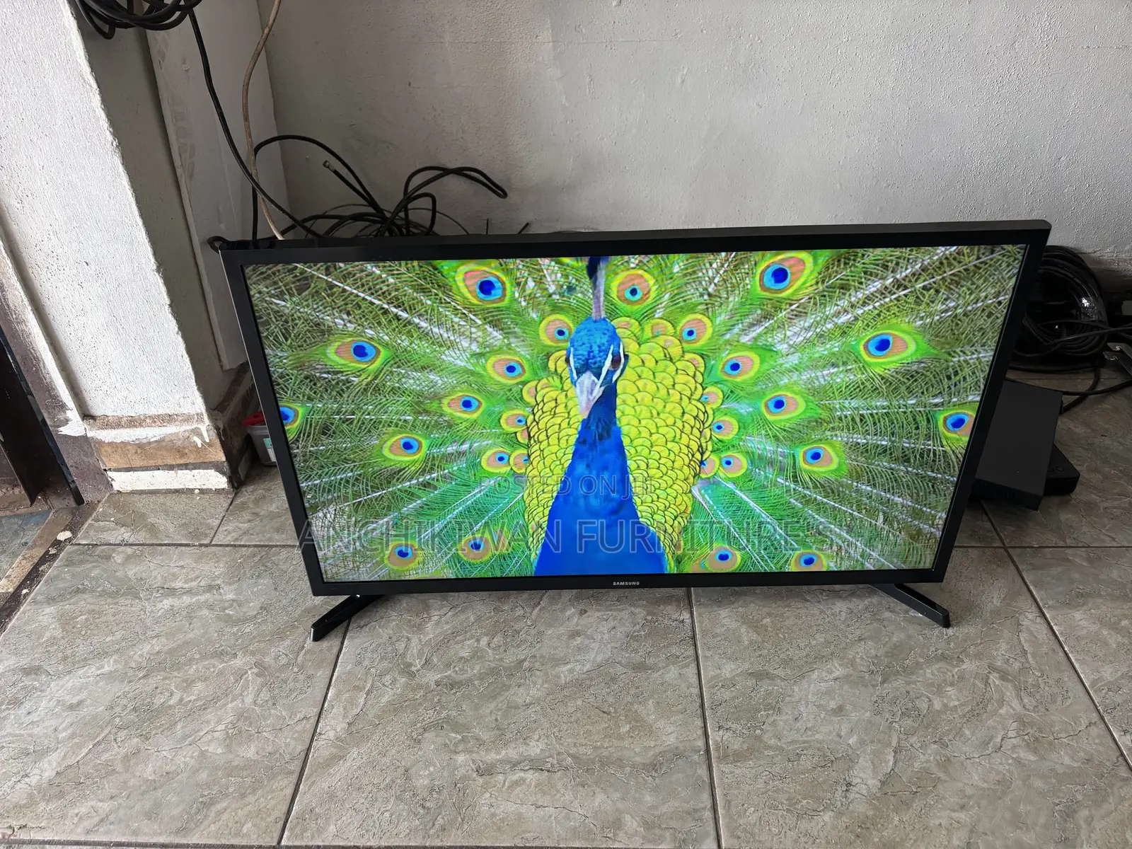 Samsung 32 Inches,Smart,Netflix,Youtube Tv (Payment on Delivery)