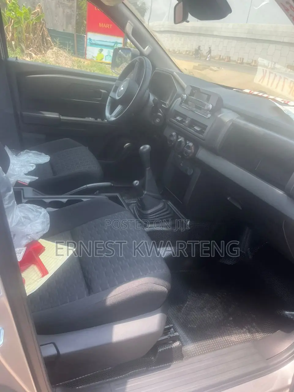 New Mitsubishi L200 2025 Gray