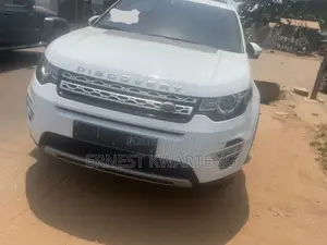 Land Rover Discovery 2019 White