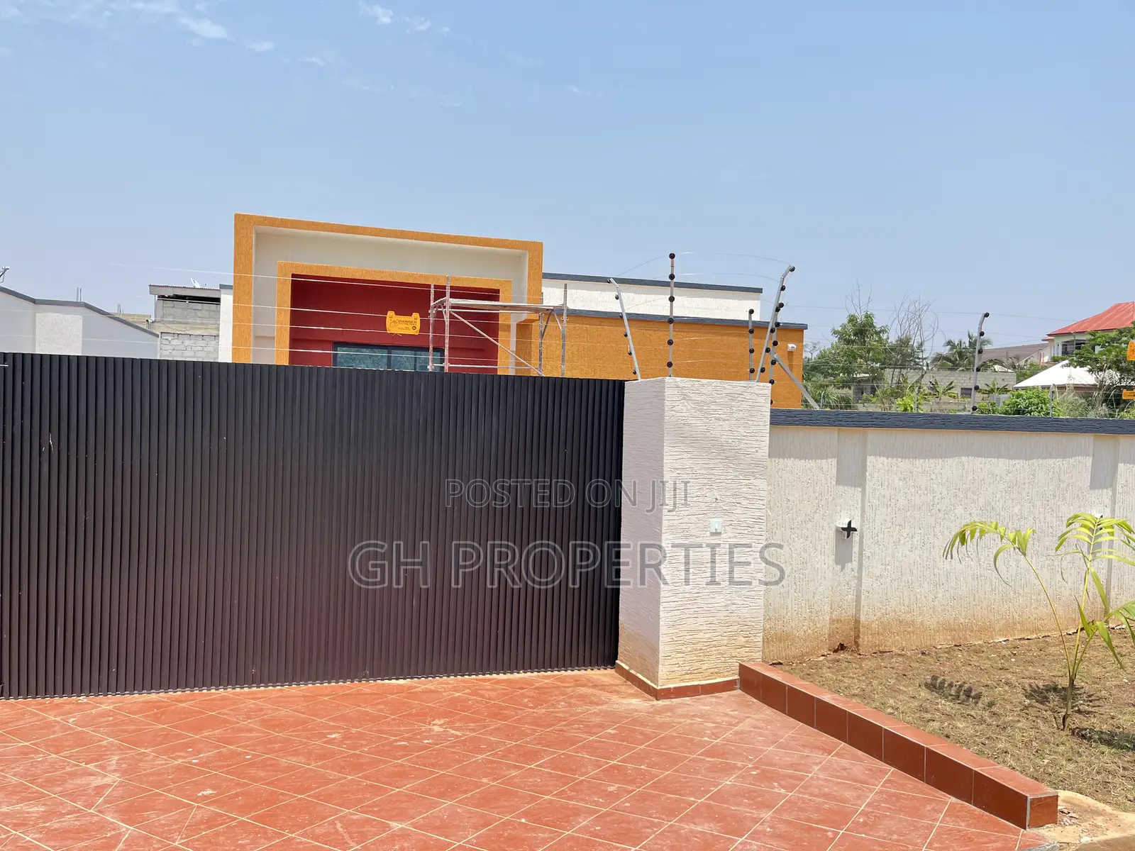 4bdrm House in Kwanwoma, Kumasi Metropolitan for sale