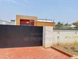 4bdrm House in Kwanwoma, Kumasi Metropolitan for sale