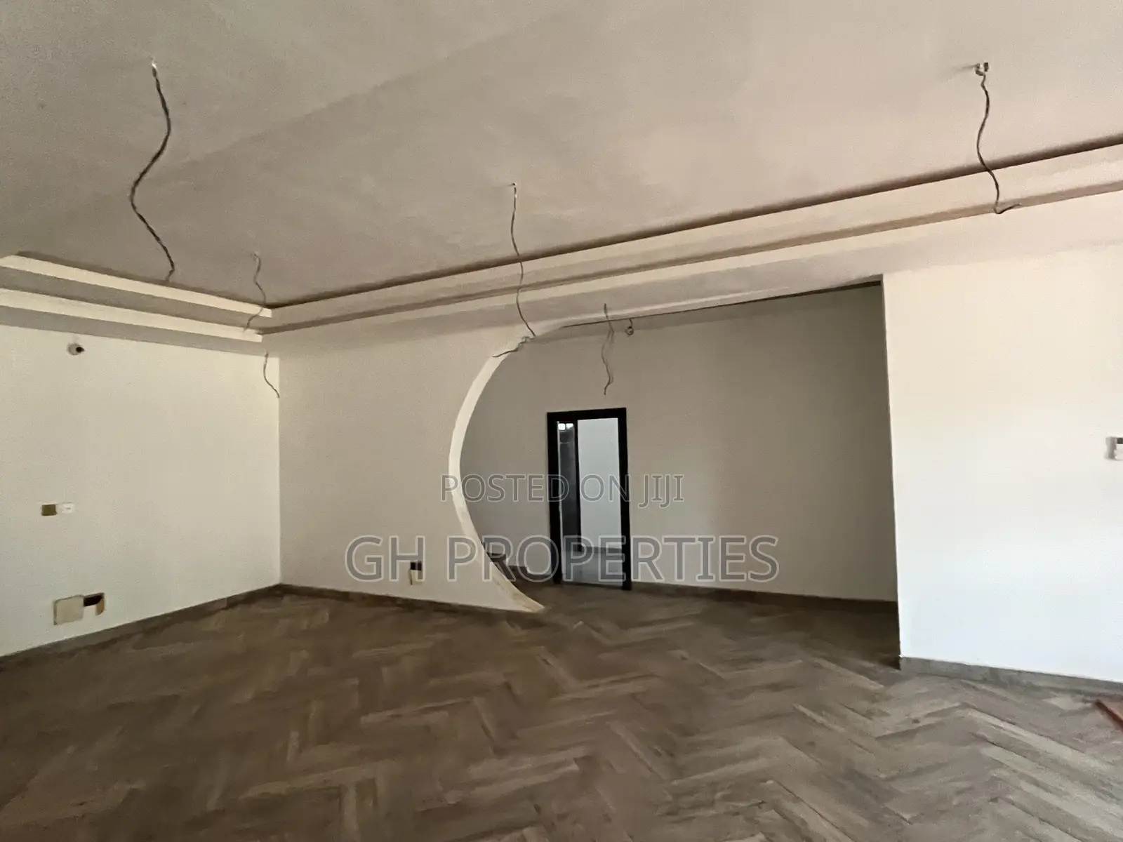 7bdrm Apartment in Trade Konkoli, Kumasi Metropolitan for sale