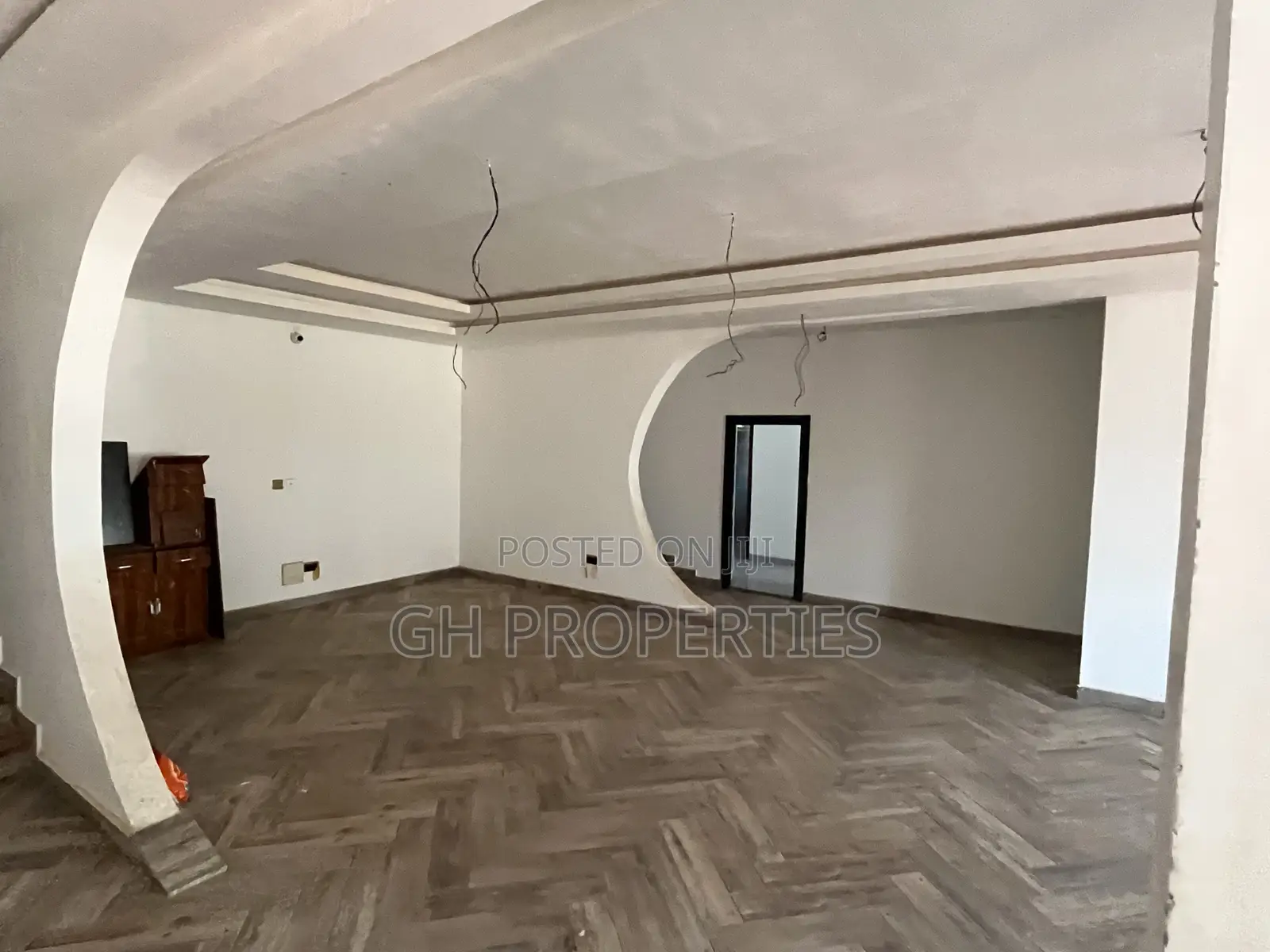 7bdrm Apartment in Trade Konkoli, Kumasi Metropolitan for sale