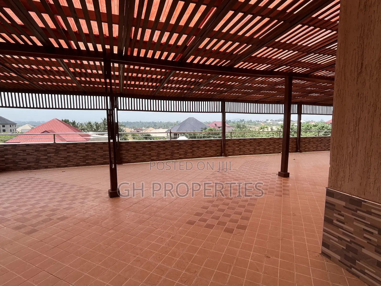 7bdrm Apartment in Trade Konkoli, Kumasi Metropolitan for sale
