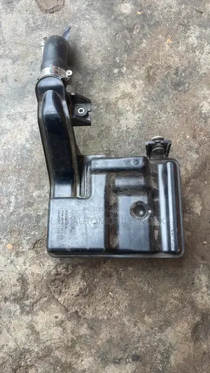 Acura Rdx / Honda Crv Engine Air Intake Chamber 2023