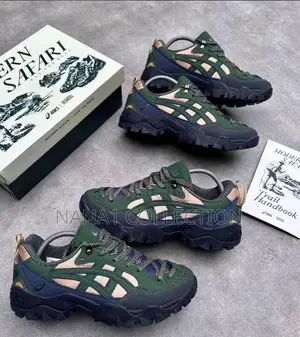 Asics Gel-pickax Modern Safari Sneakers