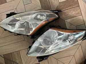 Head Lights for Nissan Altima 2007-2011