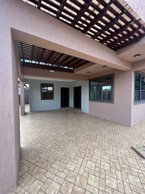 4bdrm Duplex in Ofankor for rent