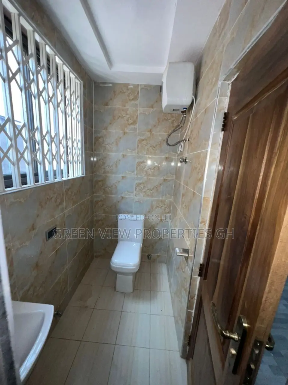 4bdrm Duplex in Ofankor for rent