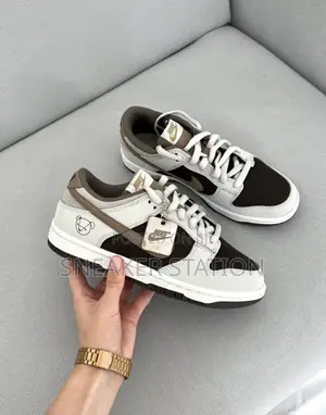Nike Sb Dunk Low Available